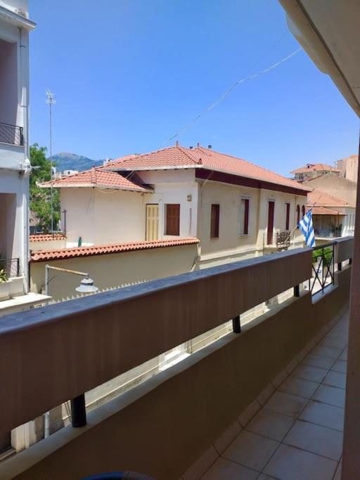 Central Artistic 2-Bedroom Apartment 79Sqm Tripoli Buitenkant foto